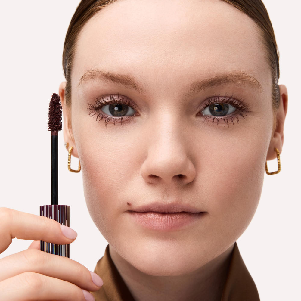 Catrice Hyper Lash worn on model demonstrating flattering eye enhancement