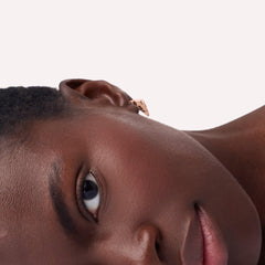 Catrice soft blur powder blush on model cheeks illustrating natural blurred flush and flattering tone