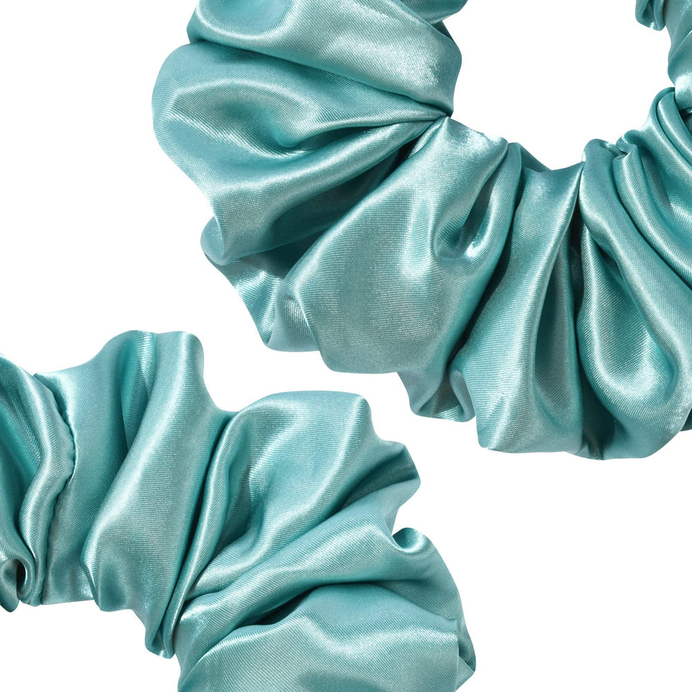 CEELGON scrunchie on wrist as accessory adding polished style and convenience