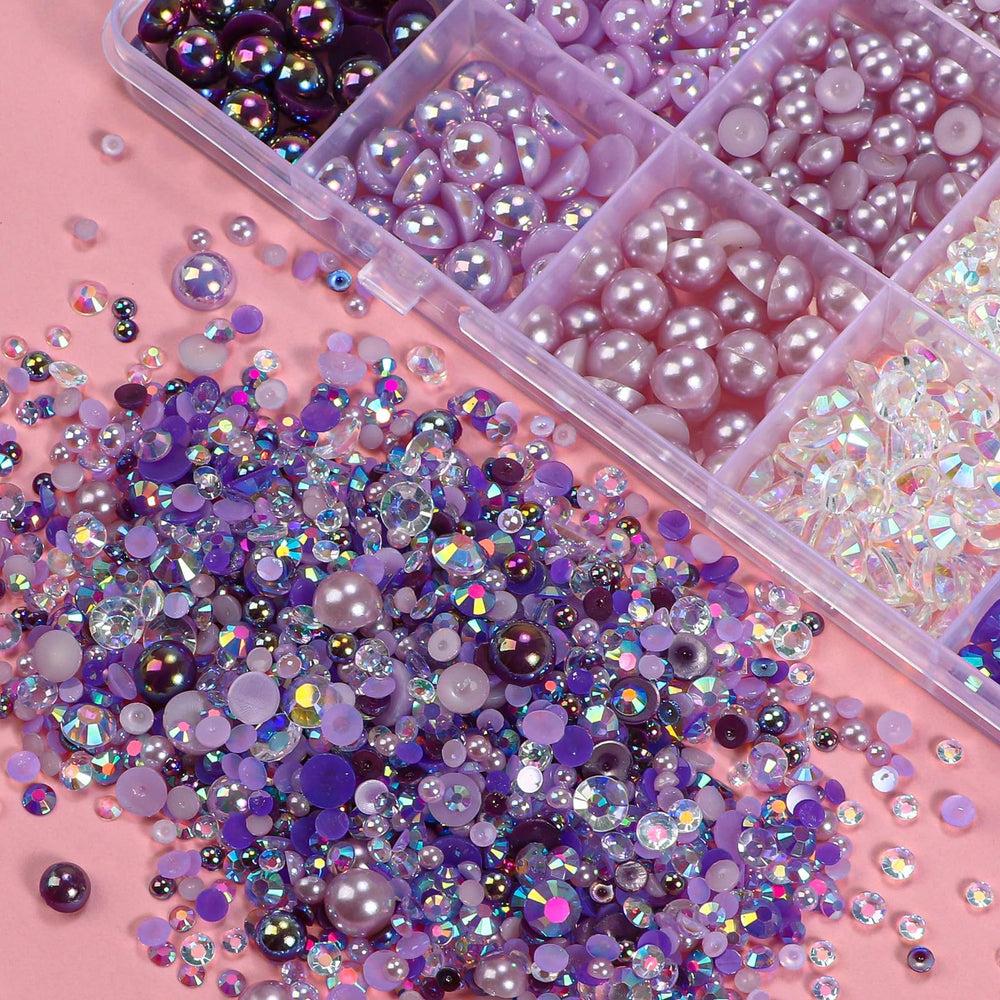 CESUSME application on acrylic nails demonstrating precise sparkle placement