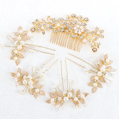 Chanaco bride wearing comb and pins in soft waves demonstrating photogenic shine