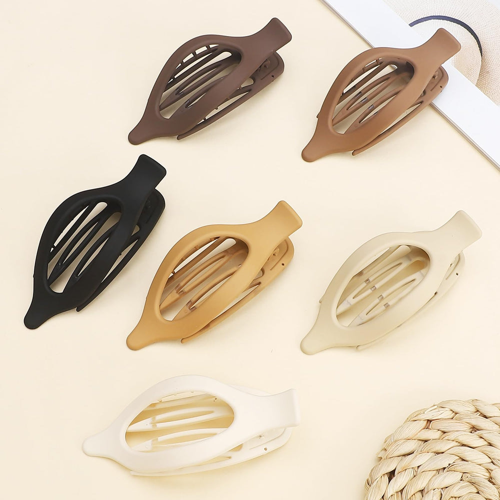 CHANDAT close-up of smooth curved clip edge for comfortable lay-down wear