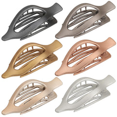 CHANDAT clip worn under a hat demonstrating discreet, comfortable wear