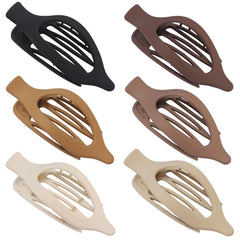 CHANDAT clip used at bathroom mirror for hands-free styling and daily convenience