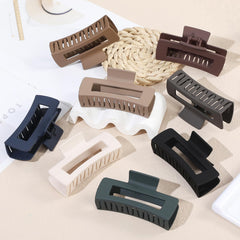 CHANDAT close-up of single clip texture showing durable plastic and smooth finish