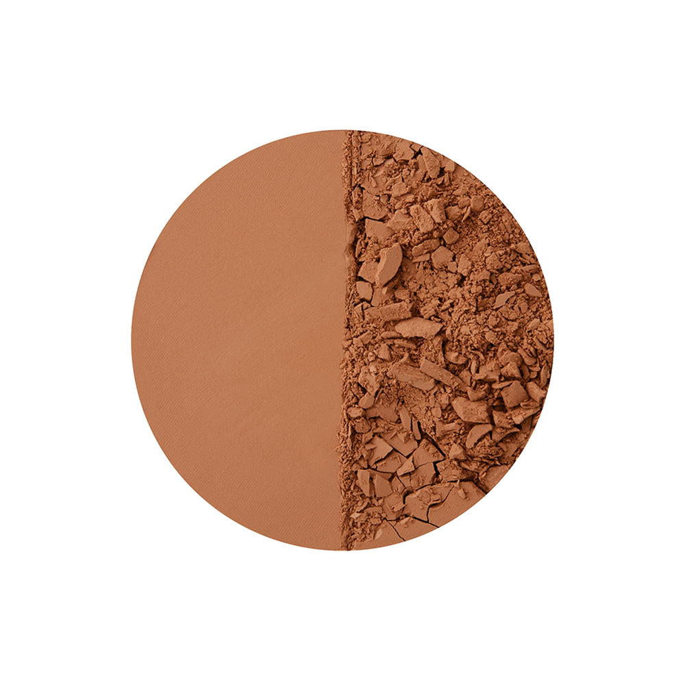 Charlotte Tilbury texture swatch of bronzer showing silky, finely-milled pigment