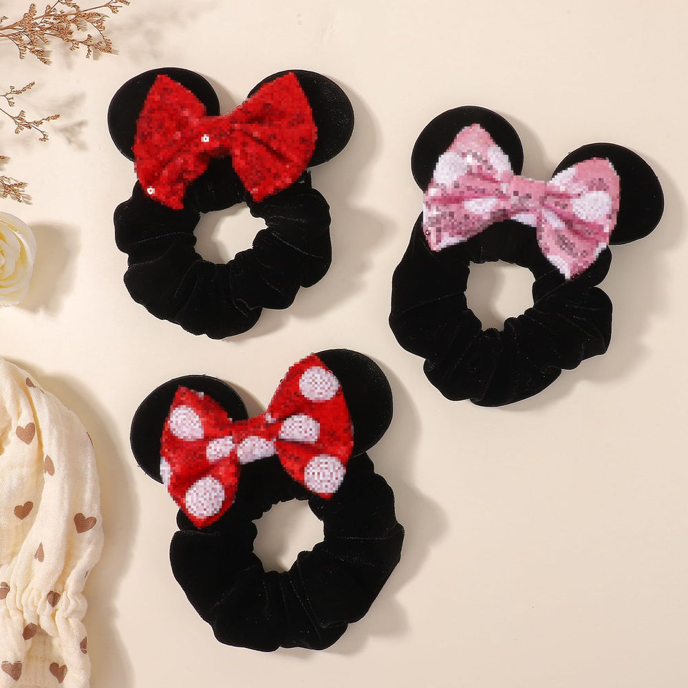choicbaby scrunchie on hand for size comparison and comfortable fit