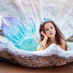 CIEHER mermaid crown seashell close-up displaying crystal accents and texture