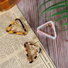 Cobahom close-up of acetate pattern highlighting smooth finish and durability