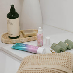 COOLA pump dispensing serum illustrates easy controlled application benefit