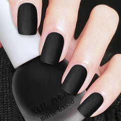 COSMOO matte texture detail highlighting velvet finish and smooth appearance benefit