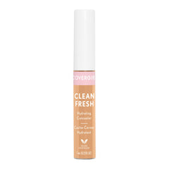 COVERGIRL wand applicator detail for precise, easy application