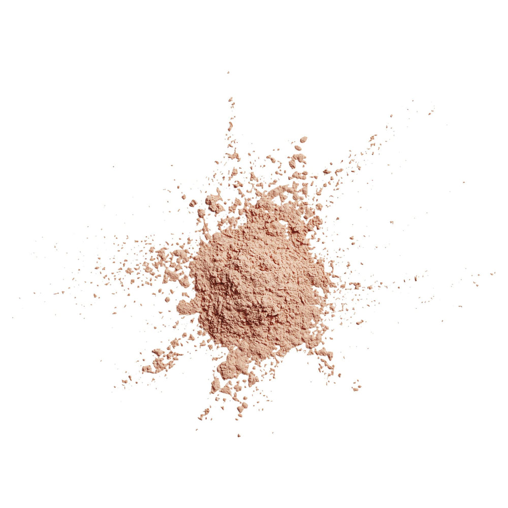 COVERGIRL powder in use applying with puff for quick mattifying touch-up benefit