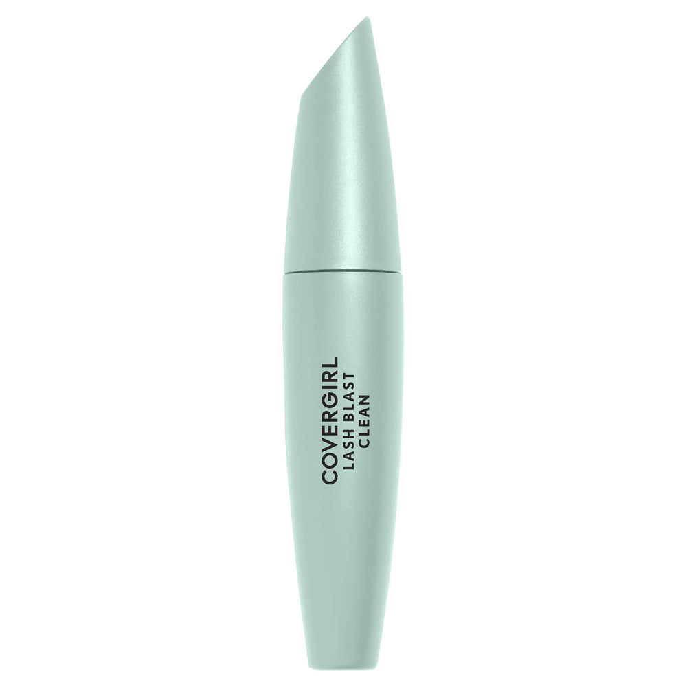 COVERGIRL brush close-up highlighting bristles that separate lashes