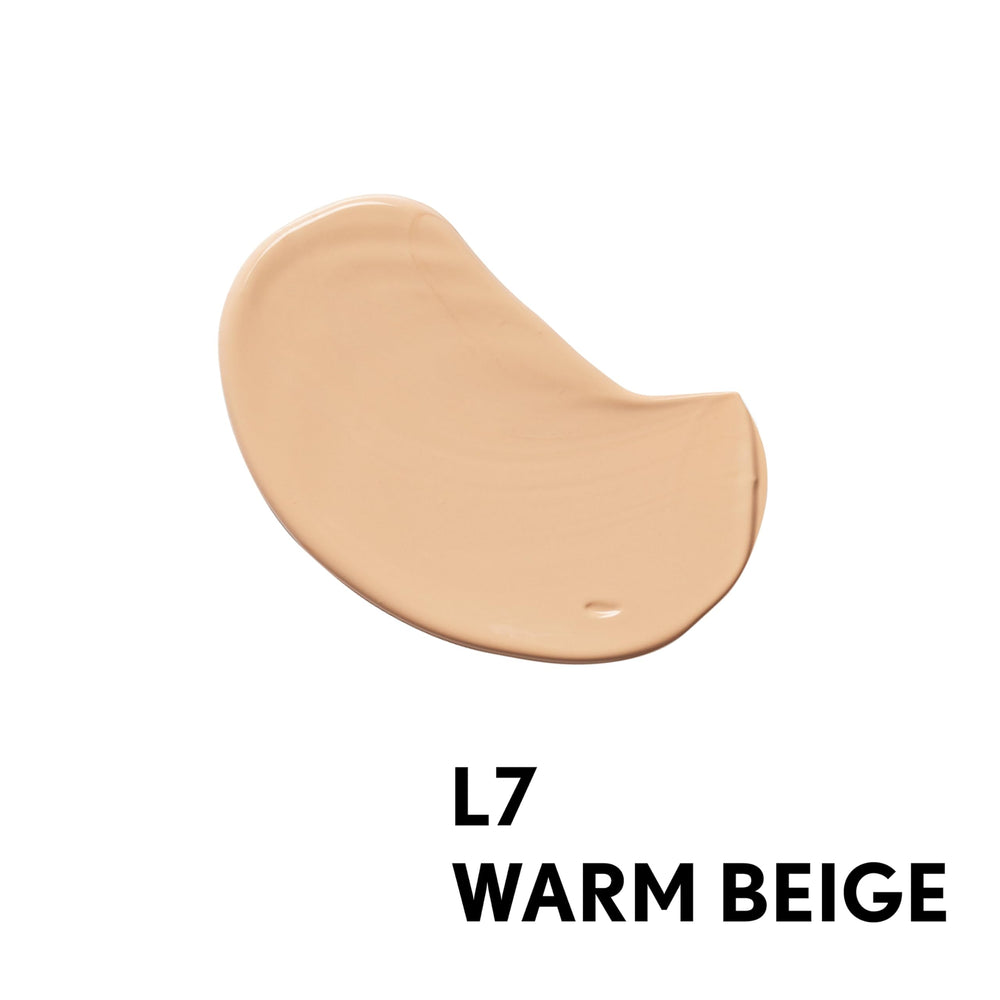 COVERGIRL truBlend pump close-up demonstrating easy dispensing and controlled application benefit