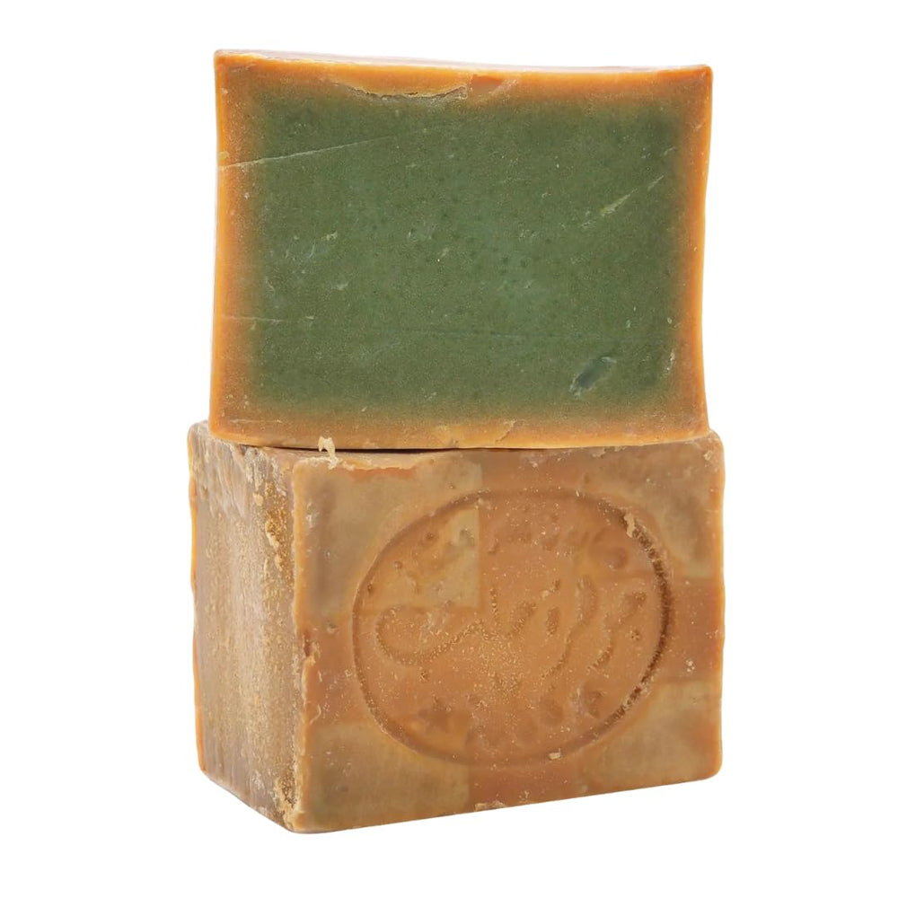 cozy soap Aleppo texture close-up highlighting creamy lather and moisturizing feel