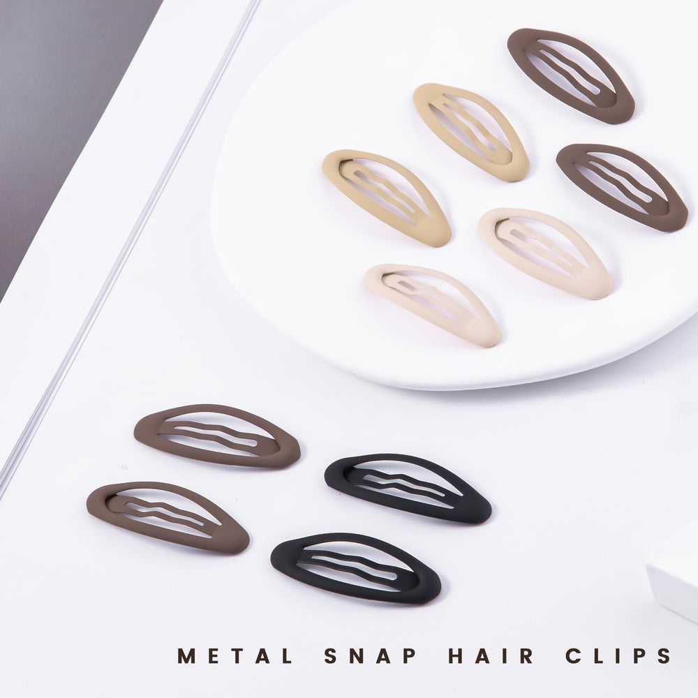 Cptots matte black clip texture detail showing discreet finish benefit