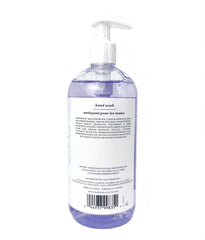 Crabtree & Evelyn pump close-up demonstrating easy dispensing for controlled use
