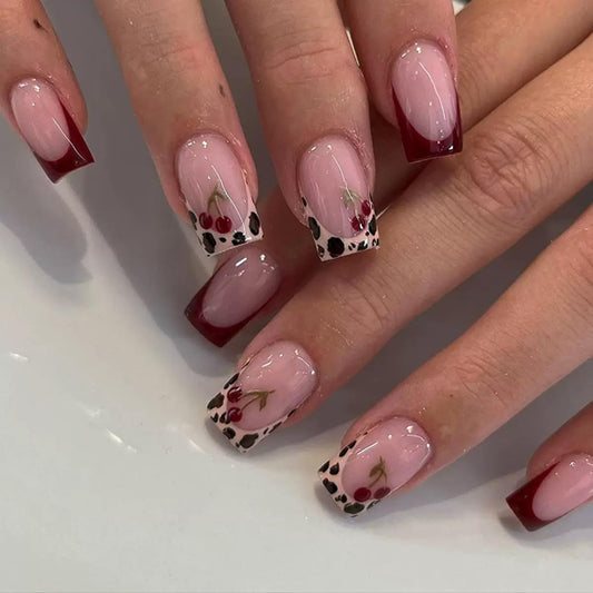 CTTHNBD front packaging showing 24 short square press-on nails for instant manicures