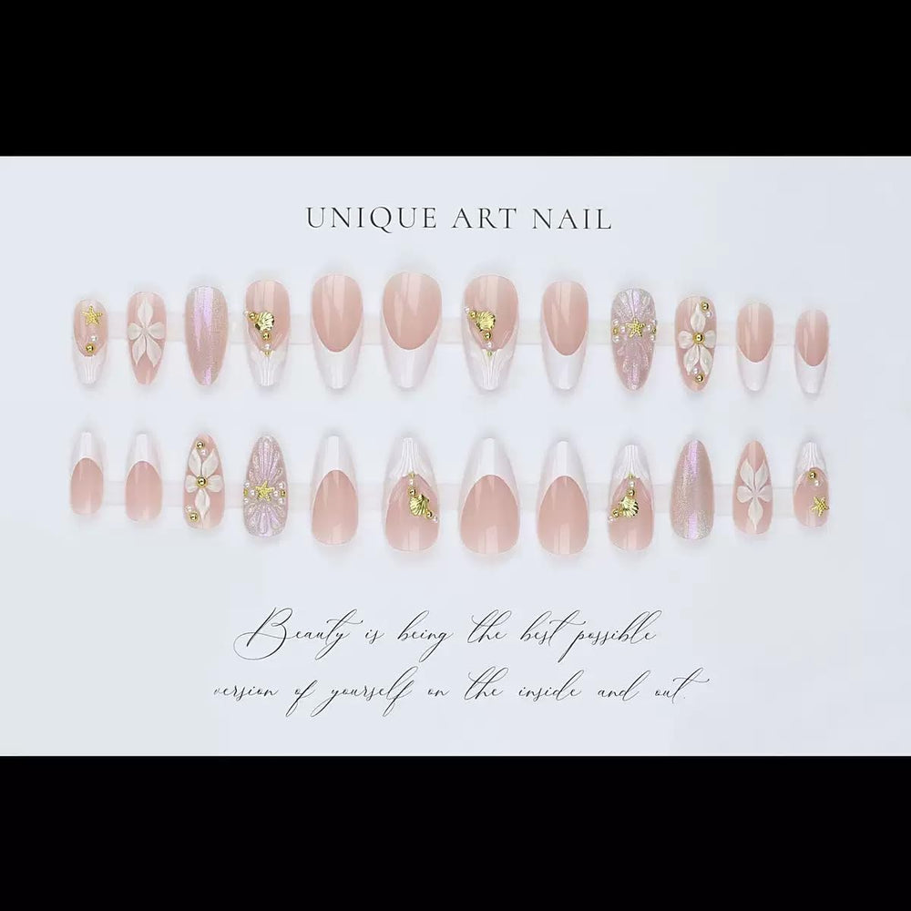 CTTHNBD all 24 press-on nails laid out to show size range and finish options