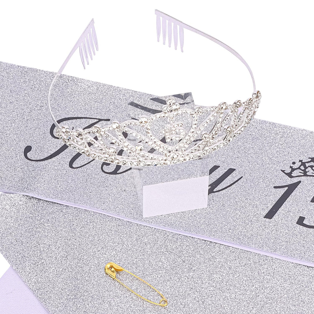 CUBACO packaging and accessory pin displayed showing charm pin and easy adjustment benefit