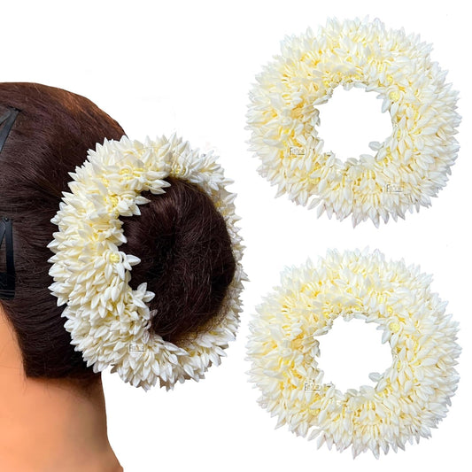 CUPMER front packaging showing two white mogra gajra with neat presentation and gifting benefit