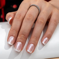 Curvlife application kit with glue, tabs and tools for easy at-home manicure