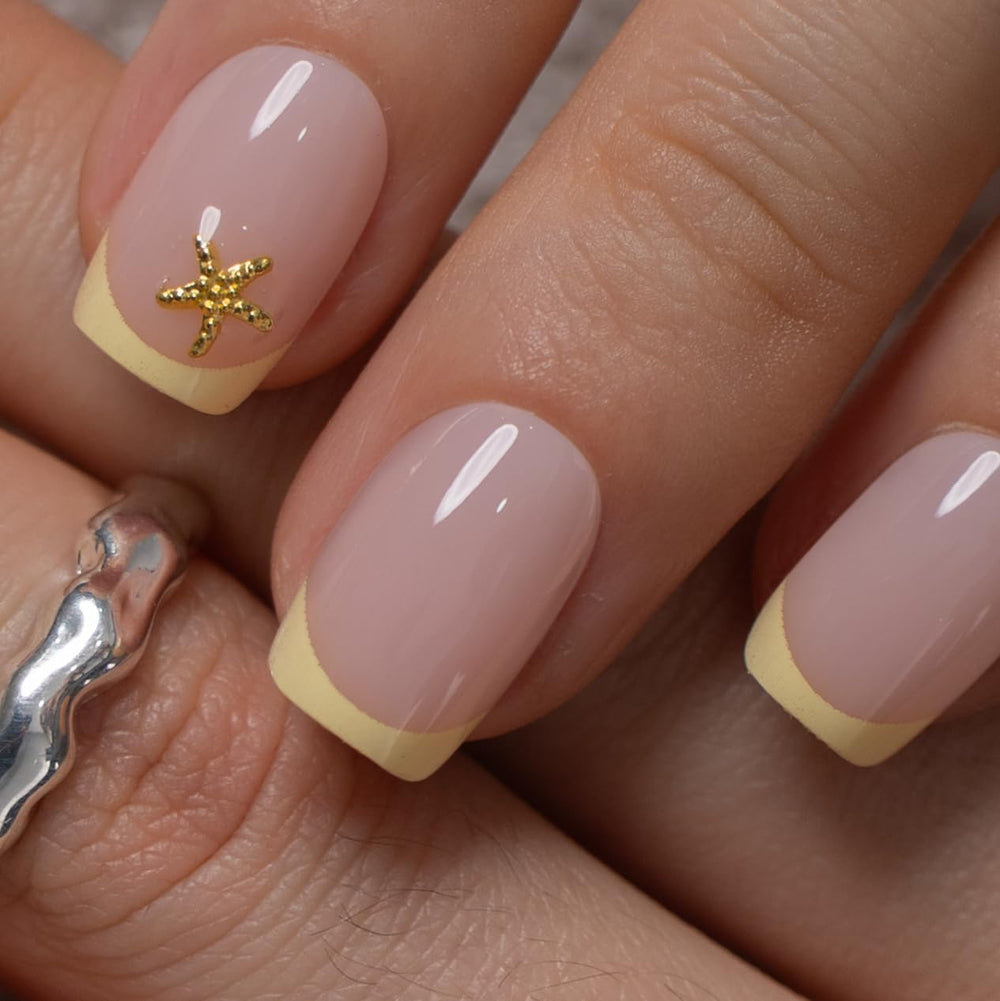 CurvLife Butter Star close-up of soft gel texture highlighting durable shine