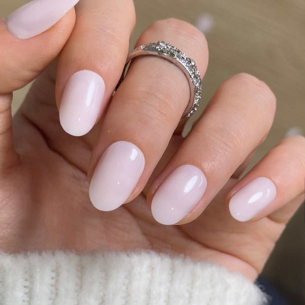 CurvLife close-up of glossy soft gel texture highlighting salon-quality shine