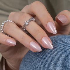 CurvLife close-up of aurora jelly shimmer highlighting glossy finish
