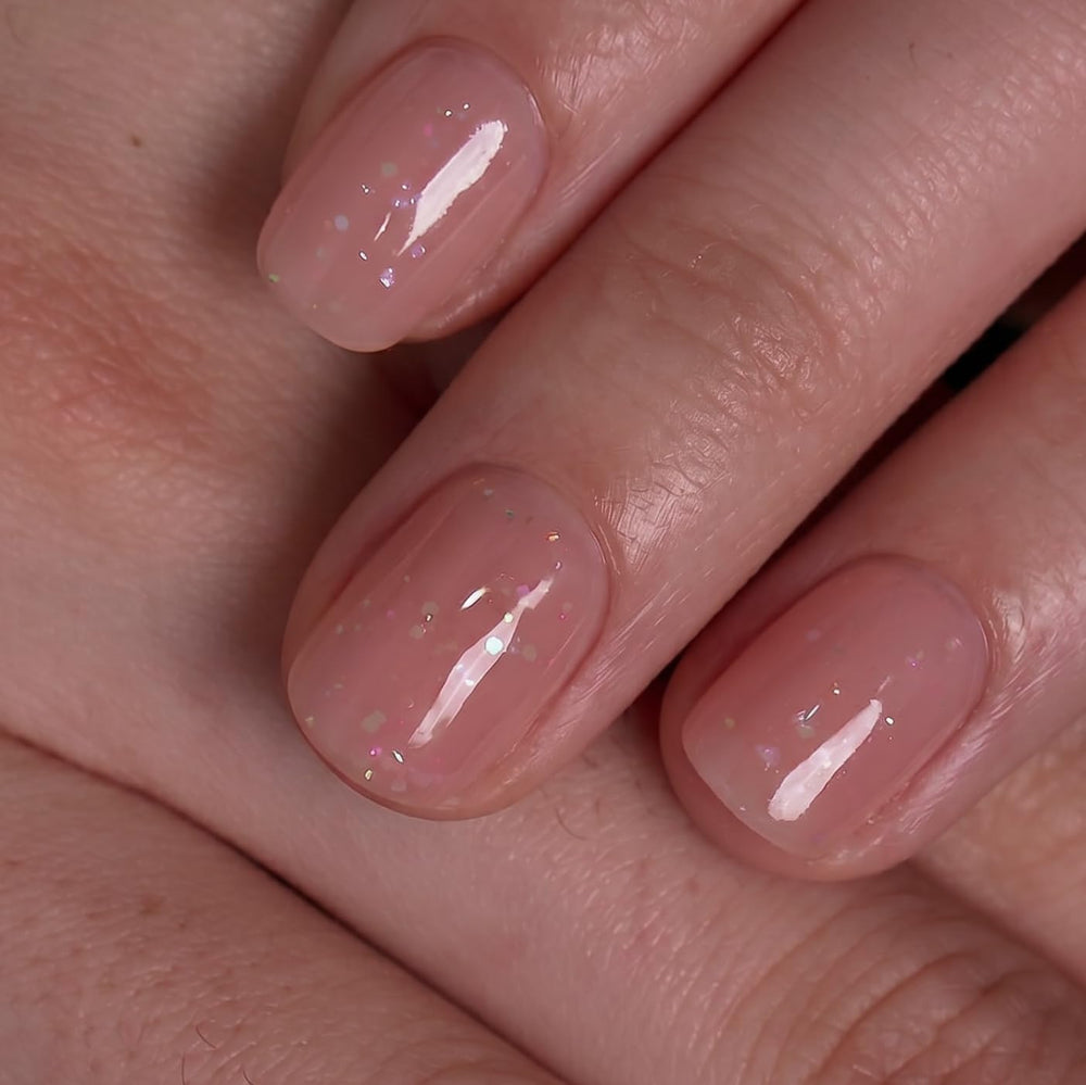 CurvLife close-up of soft gel texture highlighting flexible comfortable fit