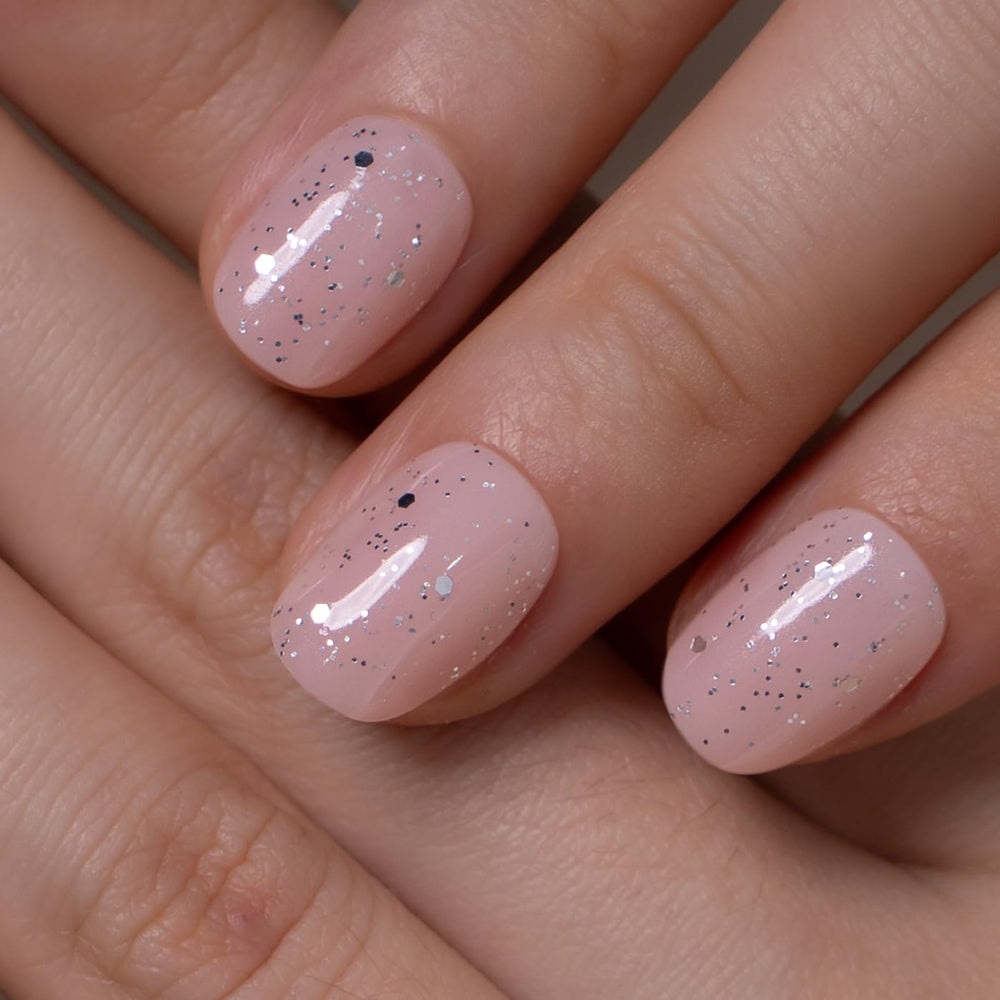 CurvLife closeup of soft gel texture and natural curve for comfortable fit