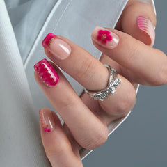CurvLife front packaging showing apricot glossy full-cover nails and accessories for instant polish