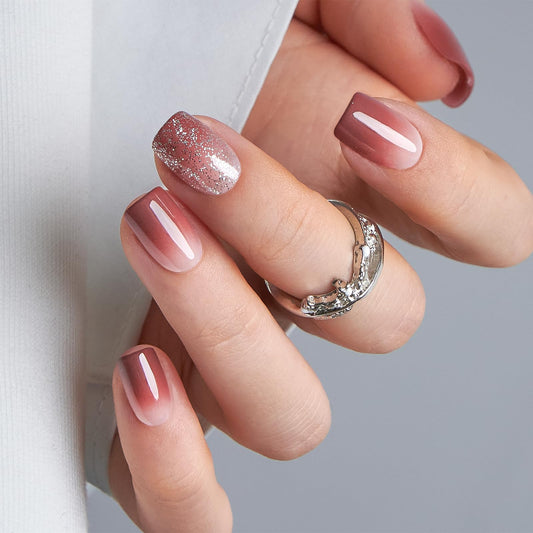 CurvLife front packaging showing misty pink nails and full kit benefits