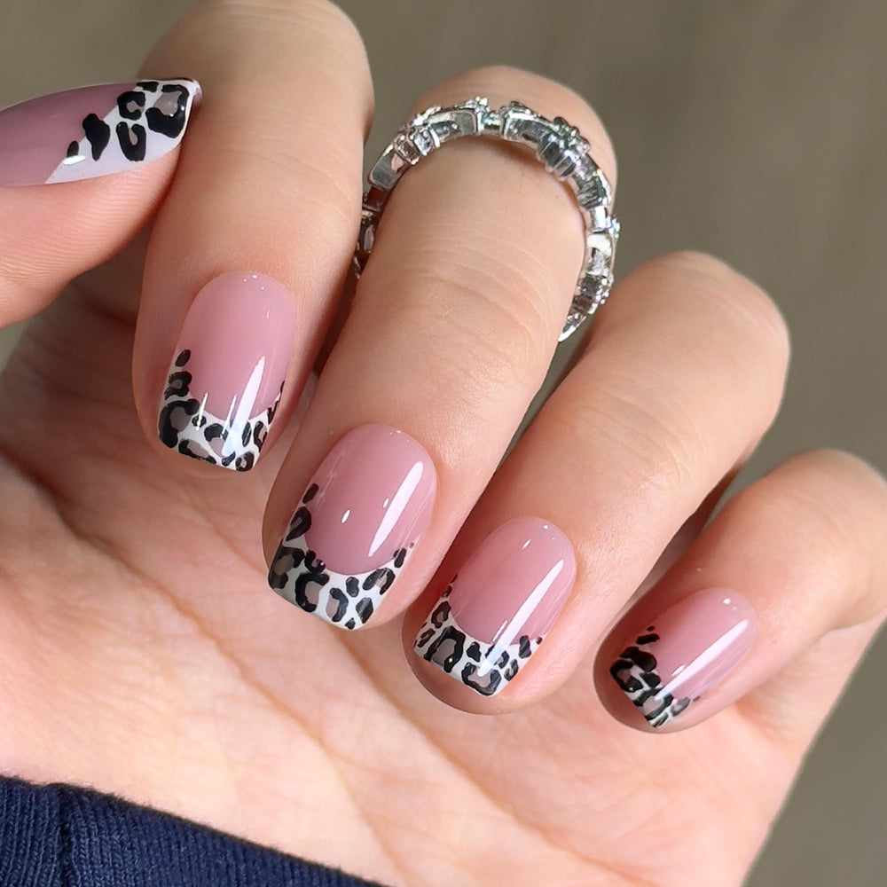 CurvLife side profile of soft gel nail demonstrating comfortable flexible fit