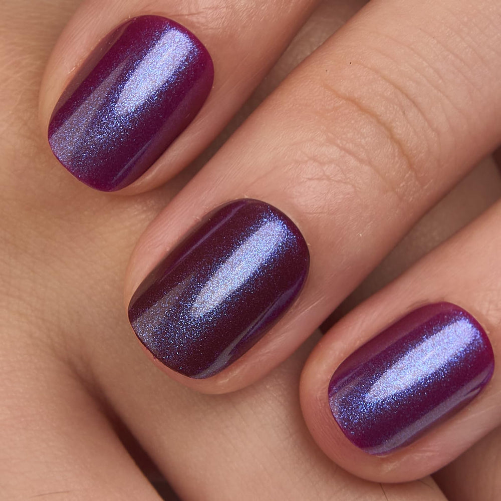 CurvLife size layout display with swatches helping pick the perfect nail size