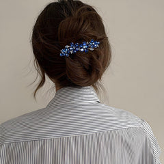 CYUXING on braided style accent showing decorative touch and styling versatility