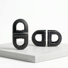 DAFNI KLIX front packaging showing matt black clips and secure branding benefit