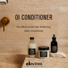 Close-up of roucou oil ingredient with Davines branding offering antioxidant benefits
