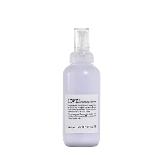 Davines bottle front view showing branding and lightweight smoothing benefits