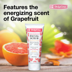 De La Cruz squeeze onto hand demonstrating easy dispensing and creamy texture