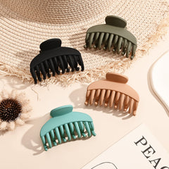 DEEKA resin matte texture close detail for comfortable non-slip wear