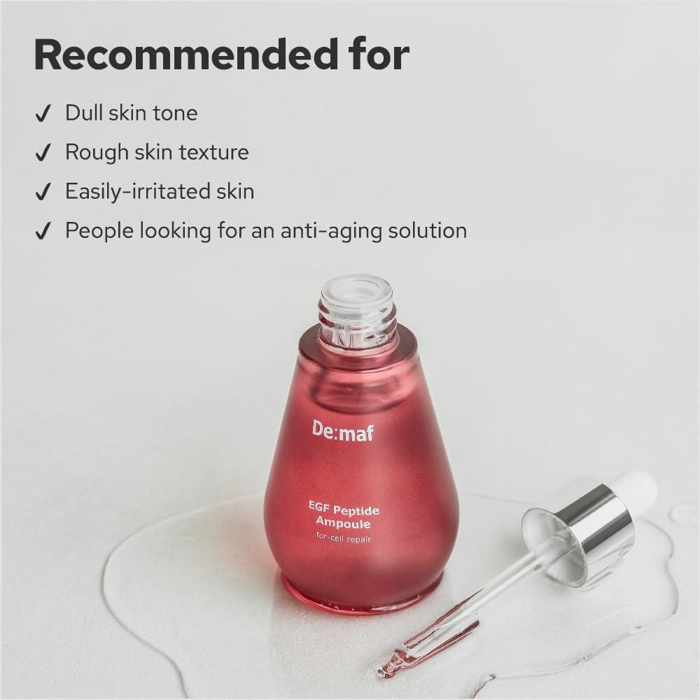 De:maf ampoule on bathroom shelf in lifestyle scene suggesting daily routine benefit