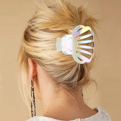 Didder close-up textured shell detail highlighting pearlescent finish and durability
