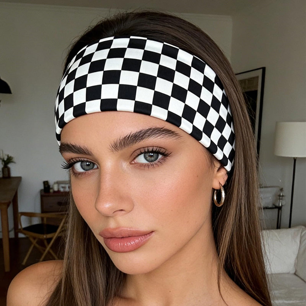 Doneace checkered pattern close-up illustrating retro style appeal