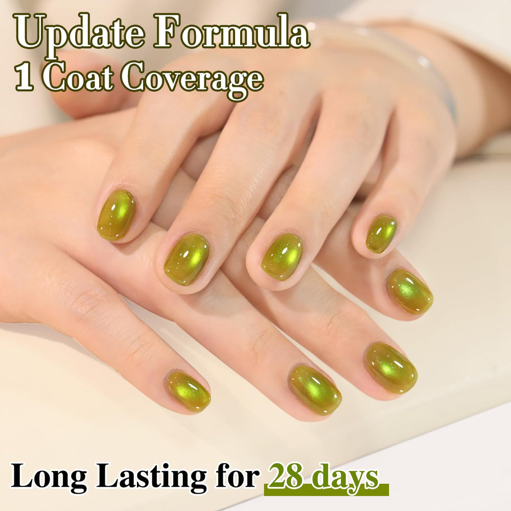 Double Rhythm scale comparison bottle in hand illustrating compact 15ml size