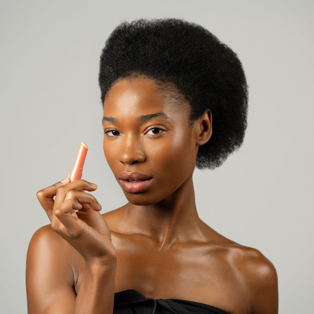 Dr. PAWPAW ORIGINAL BALM texture close-up showing smooth hydrating finish