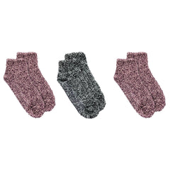Dr. Scholl's close-up knit texture highlighting soft yarn and smooth seam benefit
