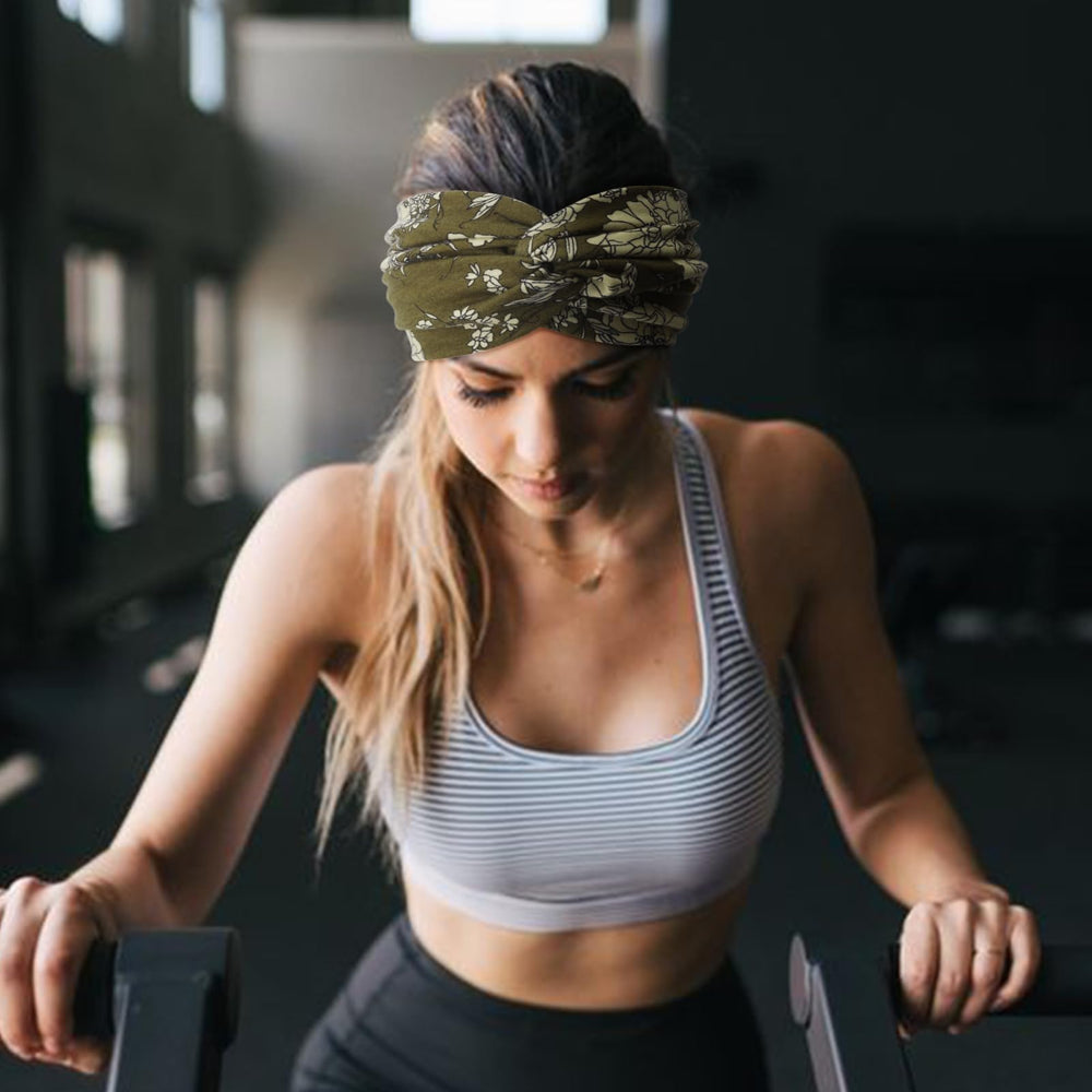 DRESHOW model wearing headband illustrating secure fit and everyday styling benefit