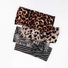 DRESHOW vintage leopard pattern headband showing fashionable print
